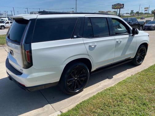 2022 Cadillac Escalade Sport Platinum
