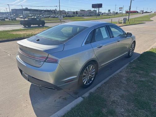 2020 Lincoln MKZ Standard AWD 4dr Sedan
