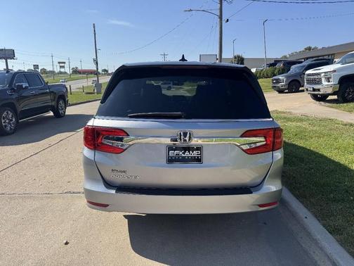 Modern Steel Metallic 2019 Honda Odyssey EX-L w/Navigation/RES