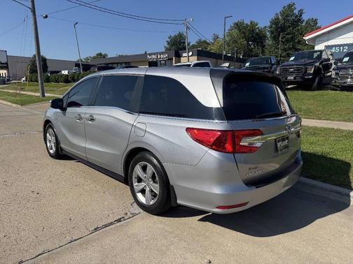 Modern Steel Metallic 2019 Honda Odyssey EX-L w/Navigation/RES