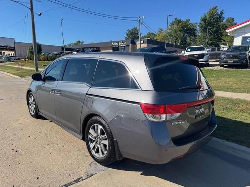 2016 Honda Odyssey Touring Elite