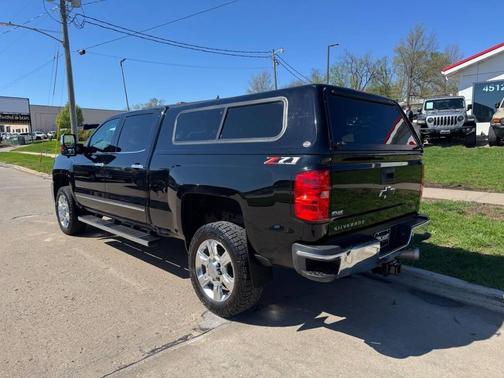 Black 2019 Chevrolet Silverado 2500 LTZ