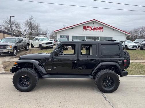 Black Clear Coat 2021 Jeep Wrangler Unlimited Sahara