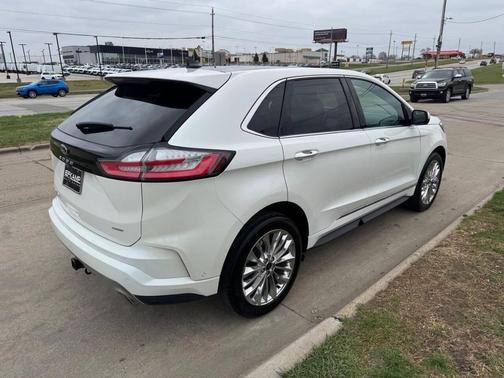 Star White Metallic Tri-Coat 2024 Ford Edge Titanium