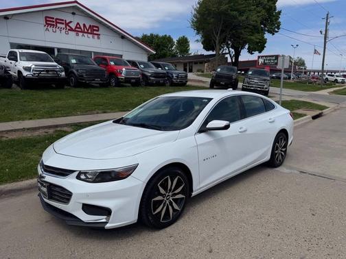 Summit White 2016 Chevrolet Malibu 2LT