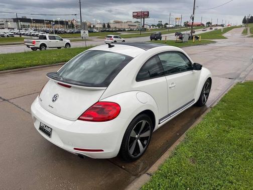 Candy White 2013 Volkswagen Beetle 2.0T Turbo