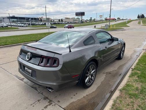 Sterling Gray Metallic 2014 Ford Mustang GT