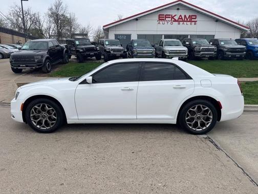 Bright White Clear Coat 2015 Chrysler 300 S