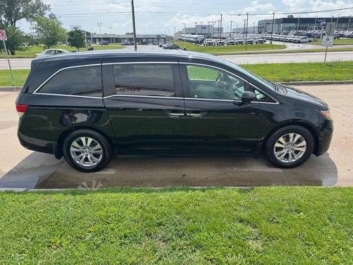 Crystal Black Pearl 2014 Honda Odyssey EX