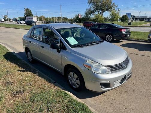 2010 Nissan Versa 1.6