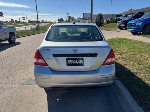 2010 Nissan Versa 1.6