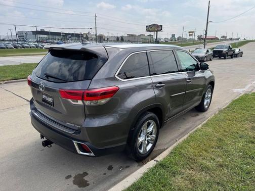 2018 Toyota Highlander Limited