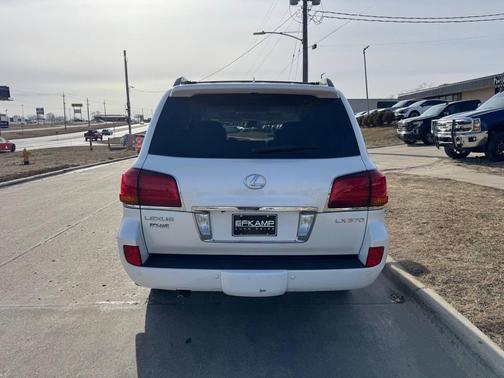 2010 Lexus LX 570 Base