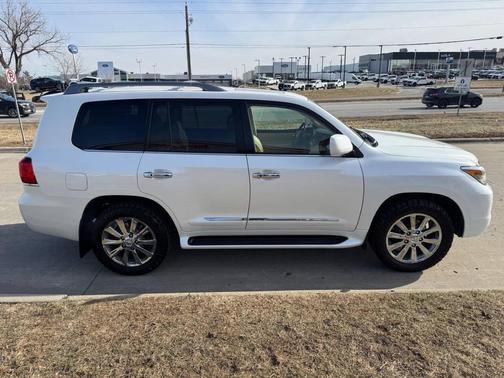 2010 Lexus LX 570 Base