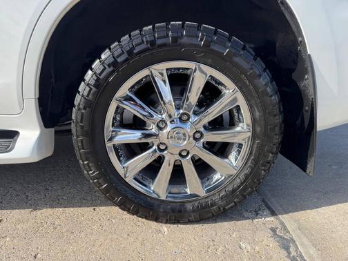 2010 Lexus LX 570 Base