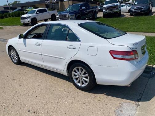 2010 Toyota Camry XLE