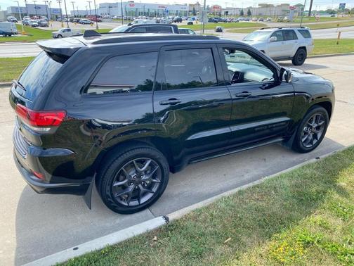 Photo 5 of 31 of 2020 Jeep Grand Cherokee Limited