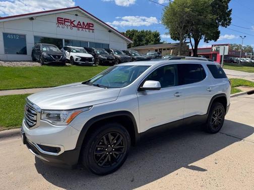 2019 GMC Acadia SLT-1