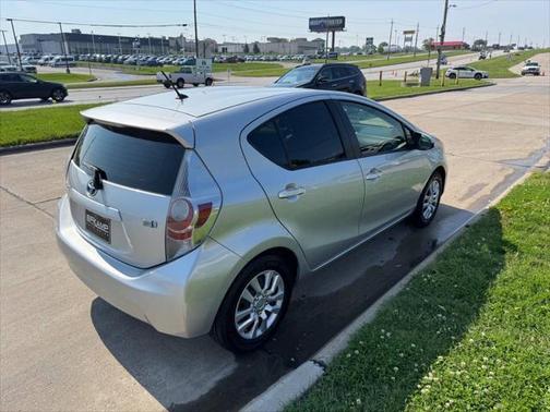 2014 Toyota Prius c One