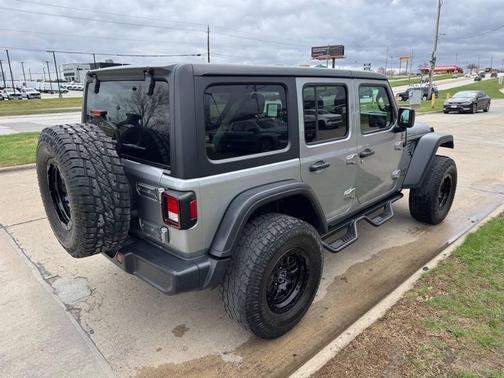 Billet Silver Metallic Clear Coat 2018 Jeep Wrangler Unlimited Rubicon