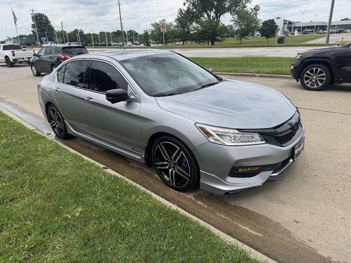 Modern Steel Metallic 2016 Honda Accord Touring 4dr Sedan