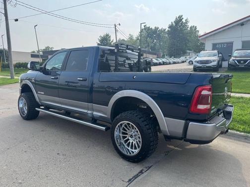 2020 RAM 3500 Laramie 4x4 4dr Crew Cab 6.3 ft. SB SRW Pickup