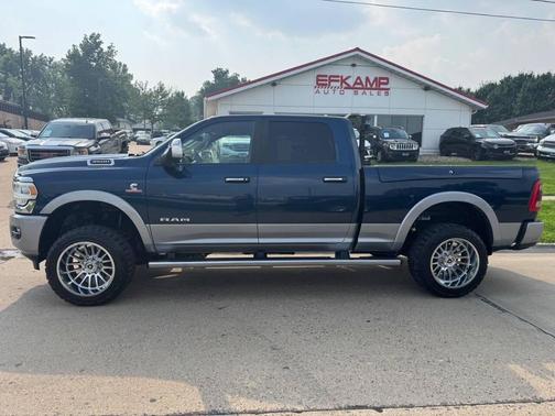 2020 RAM 3500 Laramie 4x4 4dr Crew Cab 6.3 ft. SB SRW Pickup