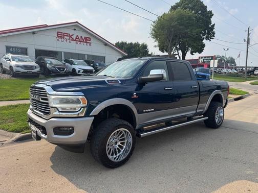 2020 RAM 3500 Laramie 4x4 4dr Crew Cab 6.3 ft. SB SRW Pickup