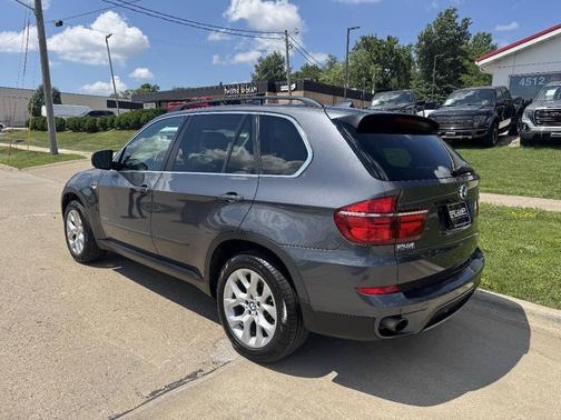 Titanium Silver Metallic 2013 BMW X5 xDrive35i Premium