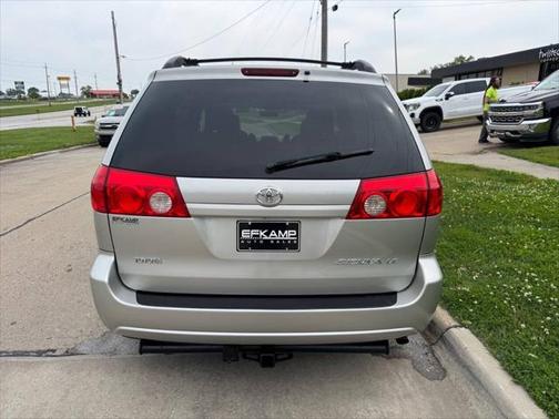 2008 Toyota Sienna CE