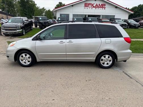 2008 Toyota Sienna CE