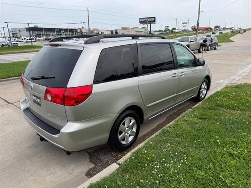 2008 Toyota Sienna CE