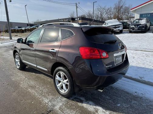 2011 Nissan Rogue SV