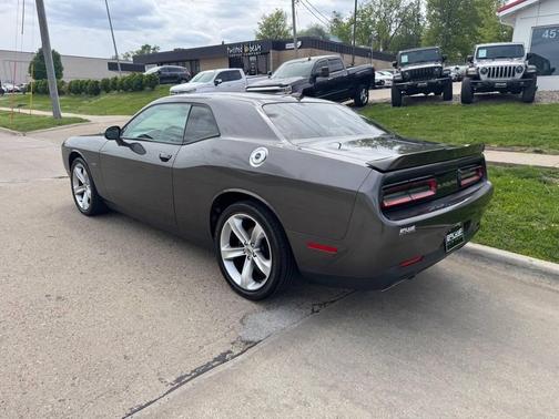 Granite Pearl Coat 2018 Dodge Challenger R/T