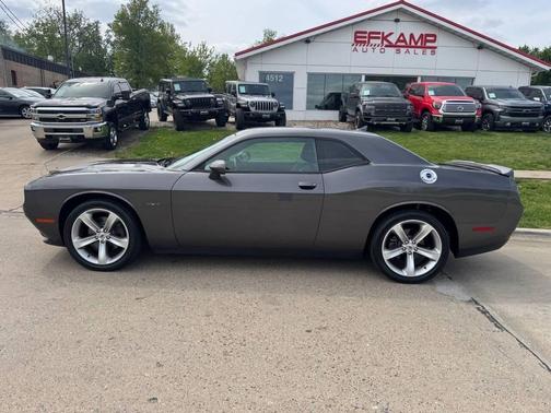 Granite Pearl Coat 2018 Dodge Challenger R/T