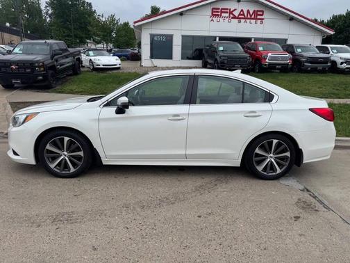 Crystal White Pearl 2016 Subaru Legacy Limited