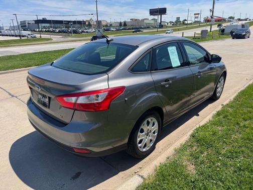 Frosted Glass 2012 Ford Focus SE