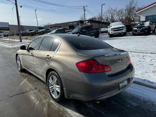 2012 INFINITI G37x Base