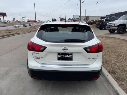 2017 Nissan Rogue Sport SL