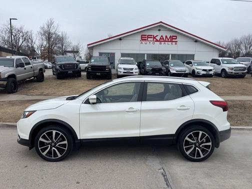 2017 Nissan Rogue Sport SL