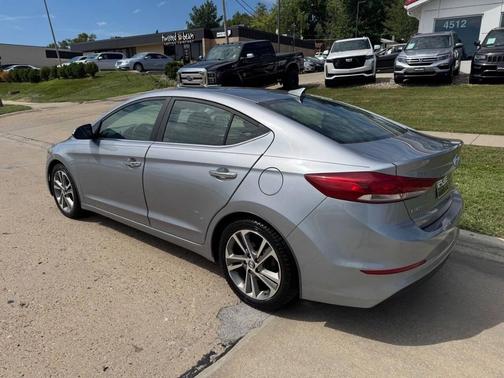 2017 Hyundai ELANTRA Limited
