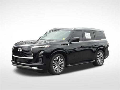 2025 INFINITI QX80 Luxe