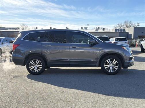 2016 Honda Pilot EX