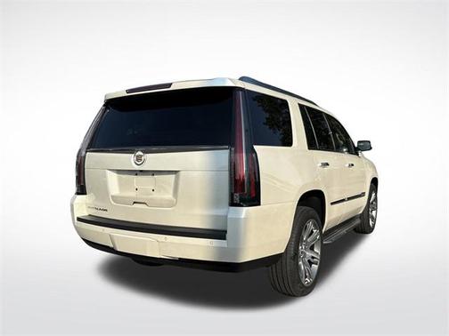 2015 Cadillac Escalade Luxury