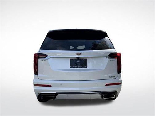 2025 Cadillac XT6 Luxury FWD