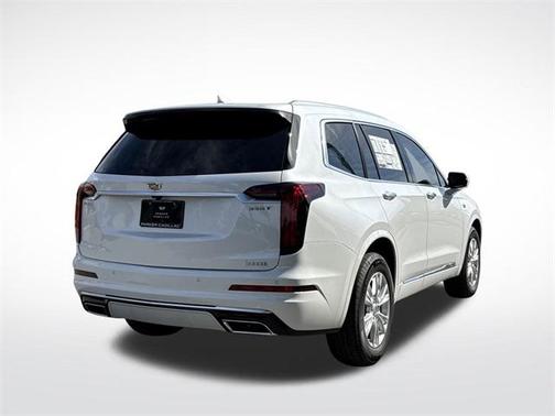 2025 Cadillac XT6 Luxury FWD