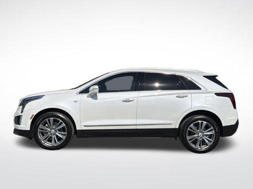 Crystal White Tricoat 2026 Cadillac XT5 Premium Luxury