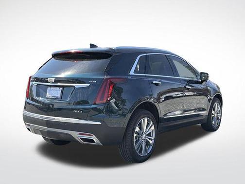 Emerald Lake Metallic 2026 Cadillac XT5 Premium Luxury