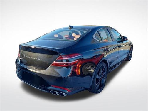 2023 Genesis G70 2.0T RWD