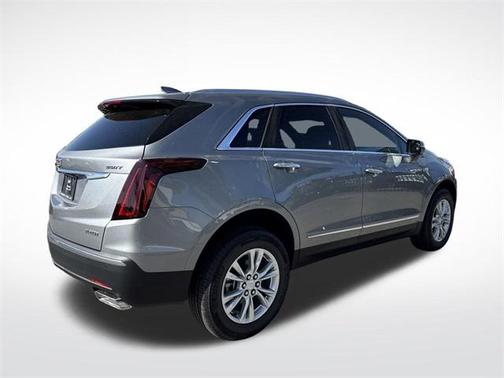 2025 Cadillac XT5 Luxury